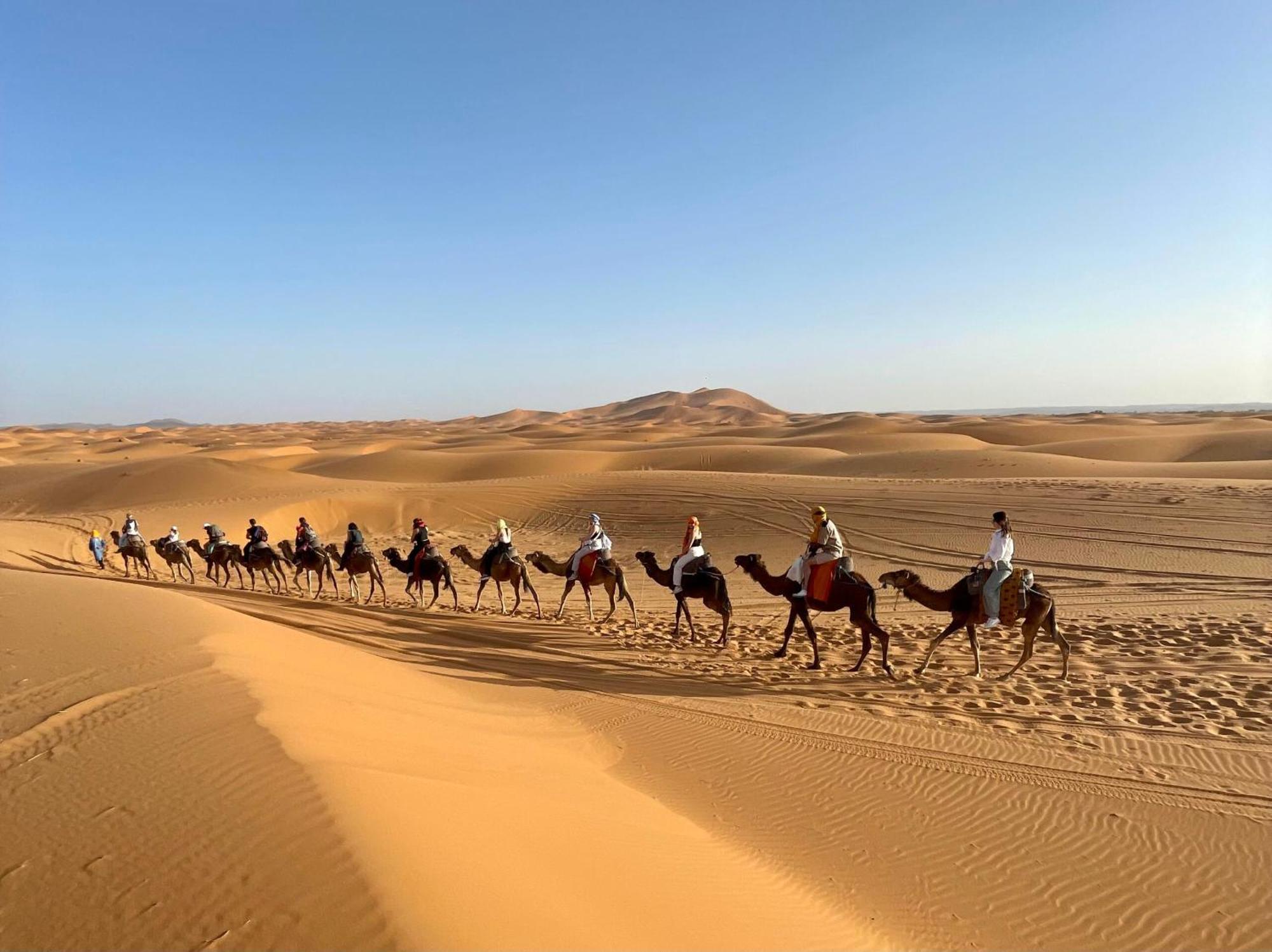 Young Luxury Camp Merzouga Buitenkant foto
